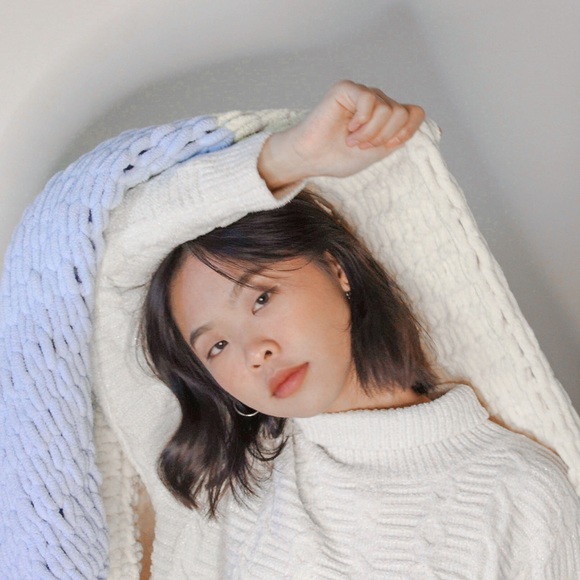 Cream Turtle Neck Slit Mini Dress / Top - Picture 2 of 6